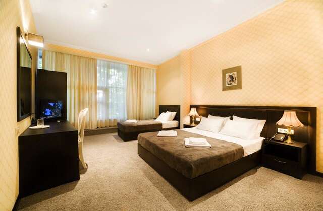 Отель Kalasi Hotel Тбилиси-3